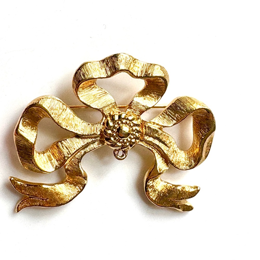 Vintage Gold Bow Brooch